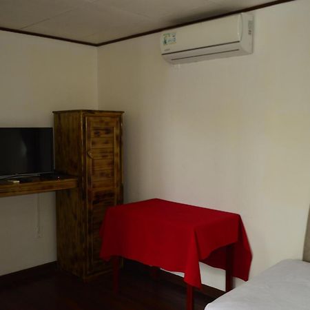 Hotel Sierpe River- Oleaje Sereno Extérieur photo